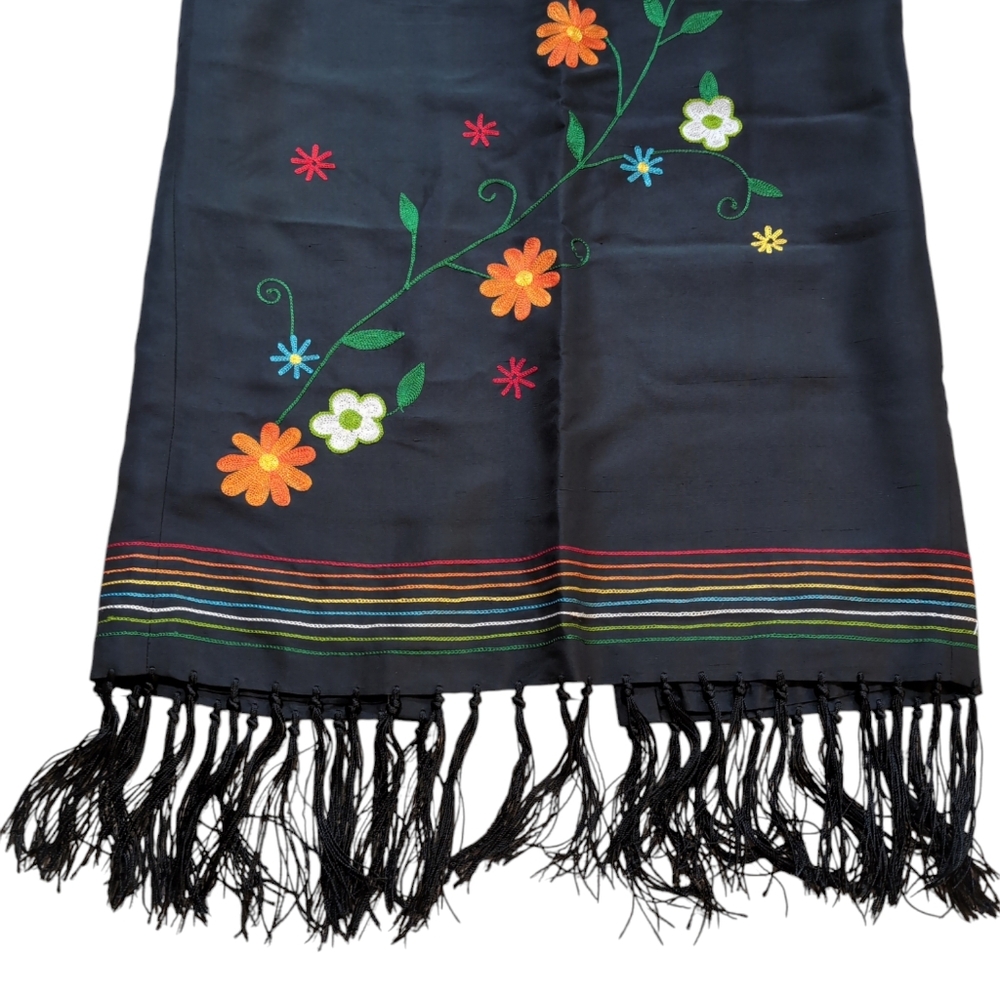 Kelly and Diana Black silk skirt retro vibrant embroidered flowers fringe sz 10 - Picture 3 of 10